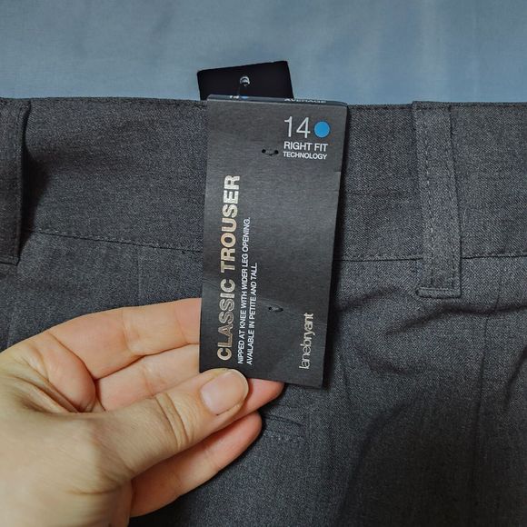 NWT Lane Bryant Plus Size 14 Classic Trouser Pants Gray Nipped at Knee Wider Leg - Picture 12 of 12